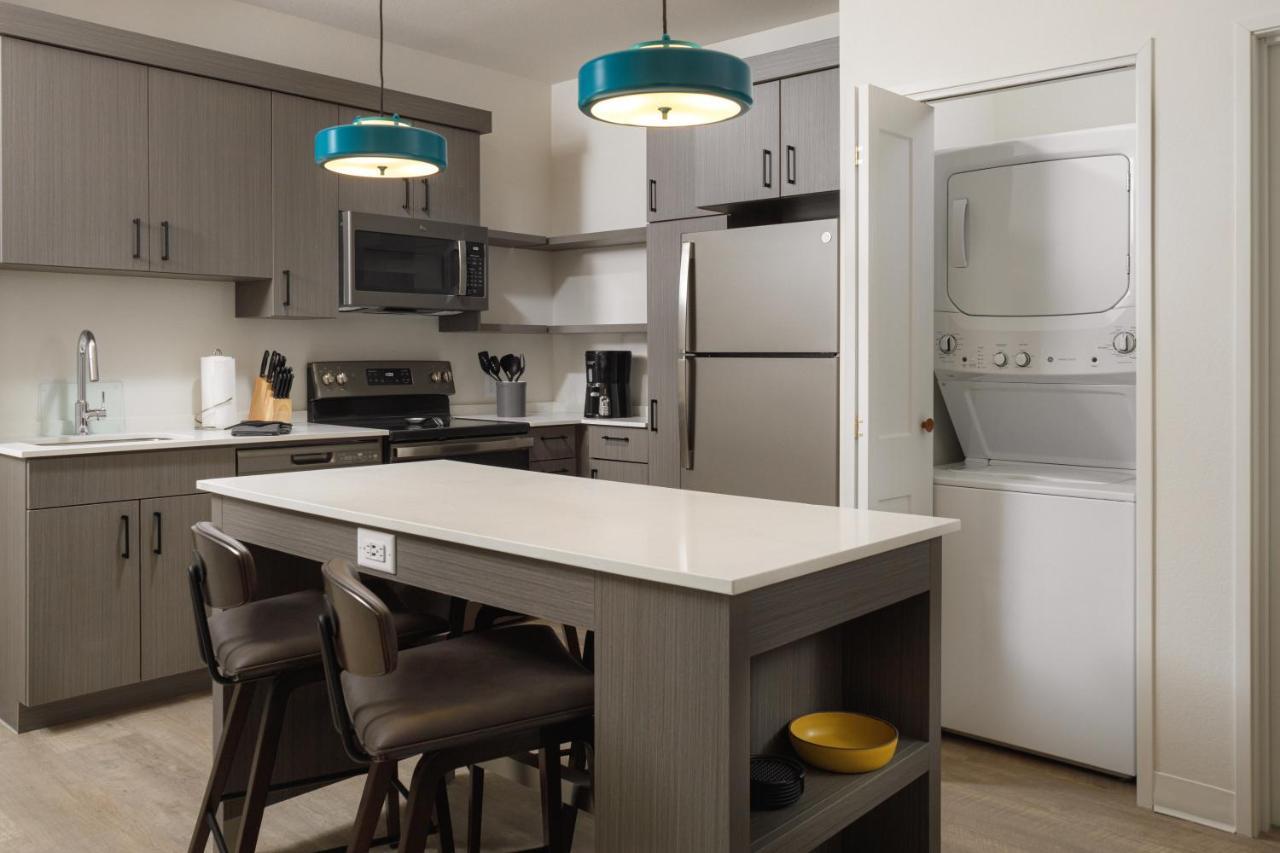 Waterwalk Extended Stay By Wyndham Phoenix N Happy Valley Exteriör bild