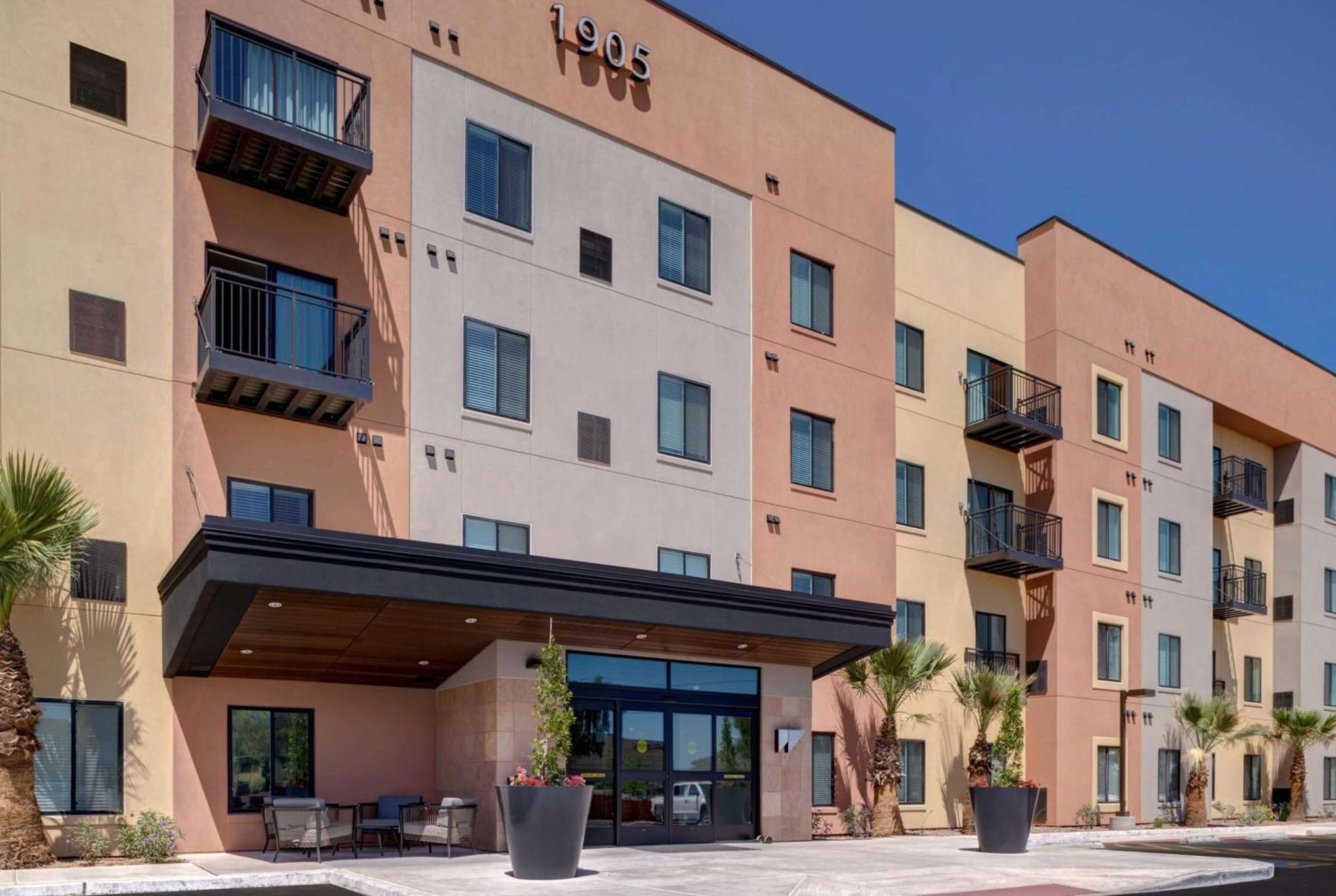 Waterwalk Extended Stay By Wyndham Phoenix N Happy Valley Exteriör bild